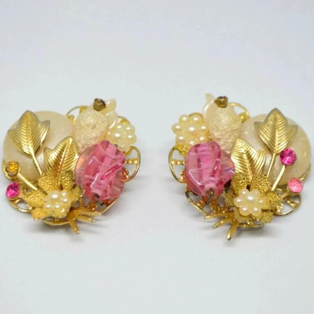 Faux Pearl Pink Rhinestone Bead Flower Earrings